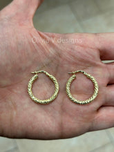 10k Yellow Gold Diamond Cut Textured Hoop Earring 25mm / Classic Hoops, Everyday Earrings, Gift for her