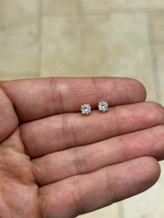 IGI Certified 14k Yellow Gold Lab Grown Diamond Studs 1.00 Carat DE VS1, Screw Back, Diamond Studs, Round Diamond Stud Earrings Unisex