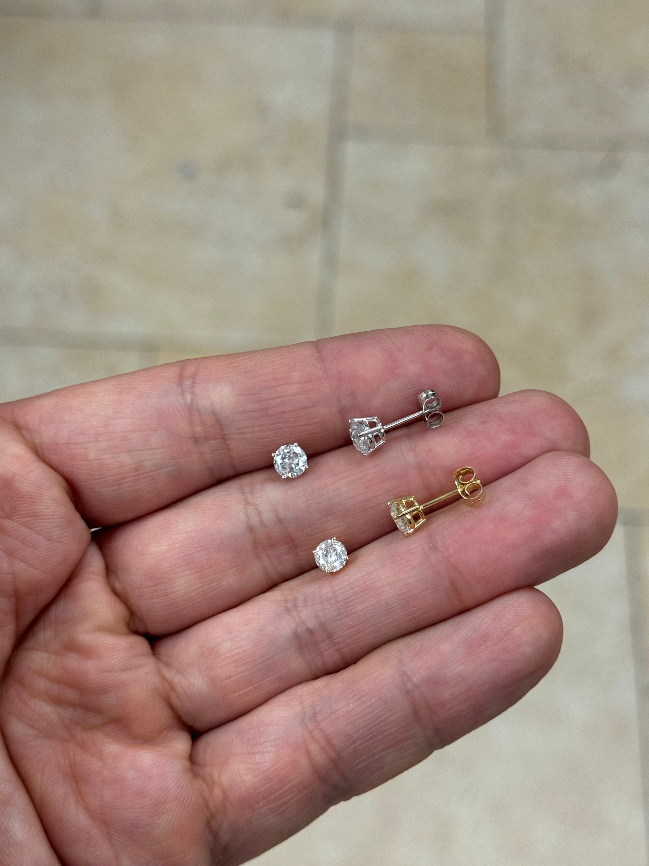 Real Natural Round Diamond Solitaire Push Back Stud Earrings in 14K Yellow Gold Color G/H